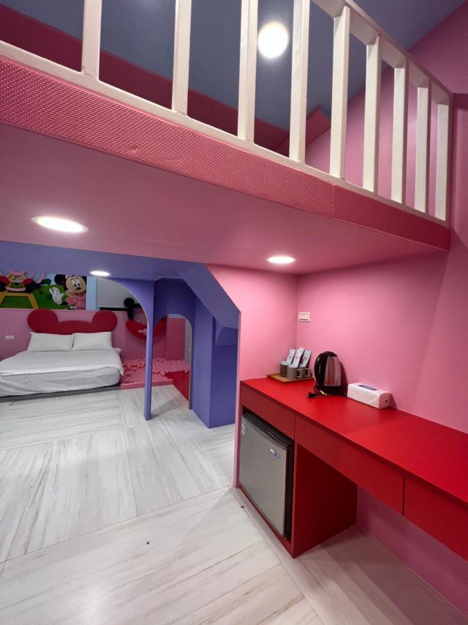 Fun Holiday Family Hostel Tajnan Kültér fotó