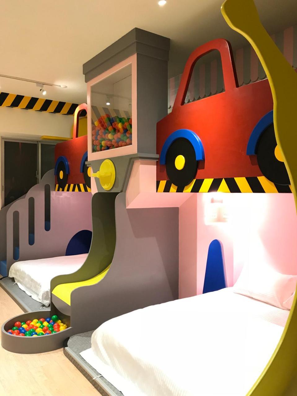 Fun Holiday Family Hostel Tajnan Kültér fotó