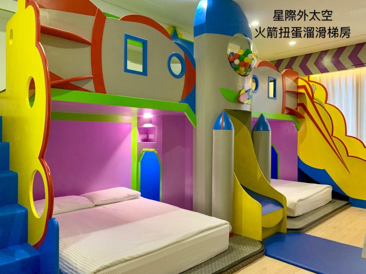 Fun Holiday Family Hostel Tajnan Kültér fotó